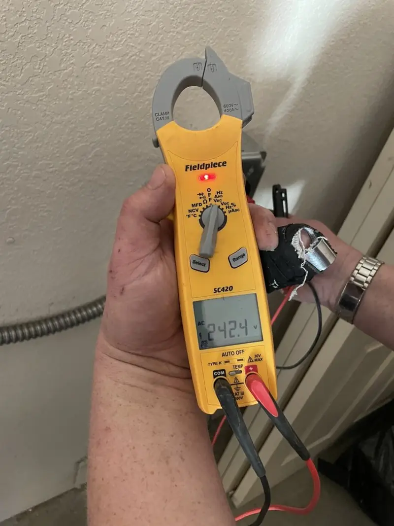 Voltage testing with clamp meter during Aluminum Wiring Replacement in Troutman